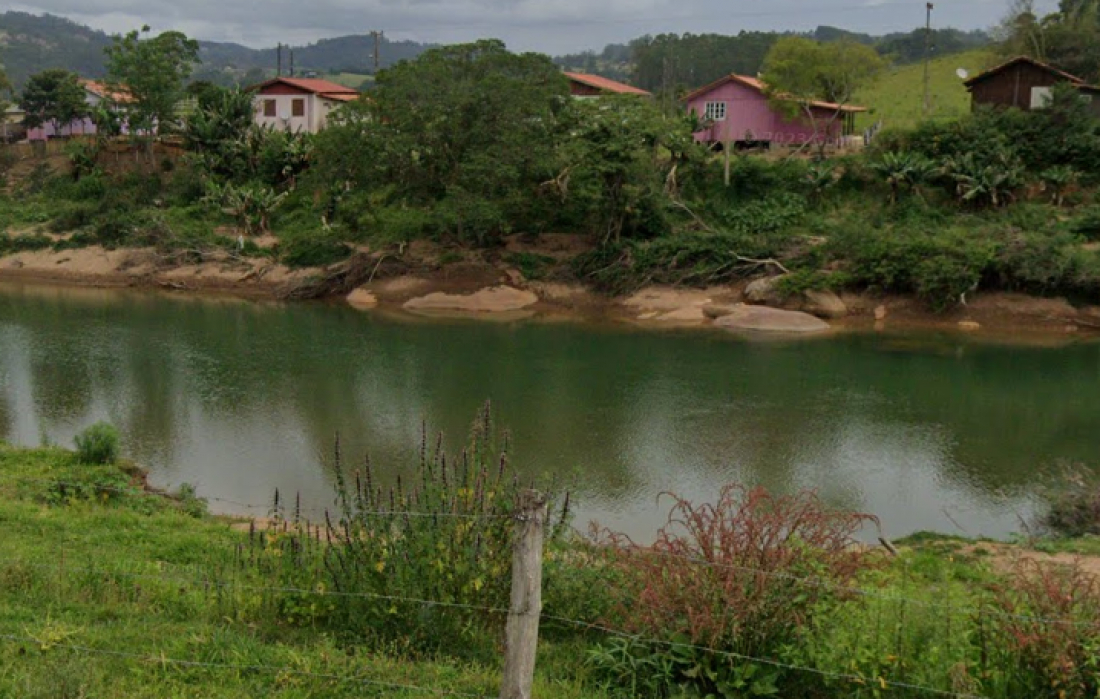 Urgente: corpo é encontrado em rio na localidade de Pindotiba, em Orleans