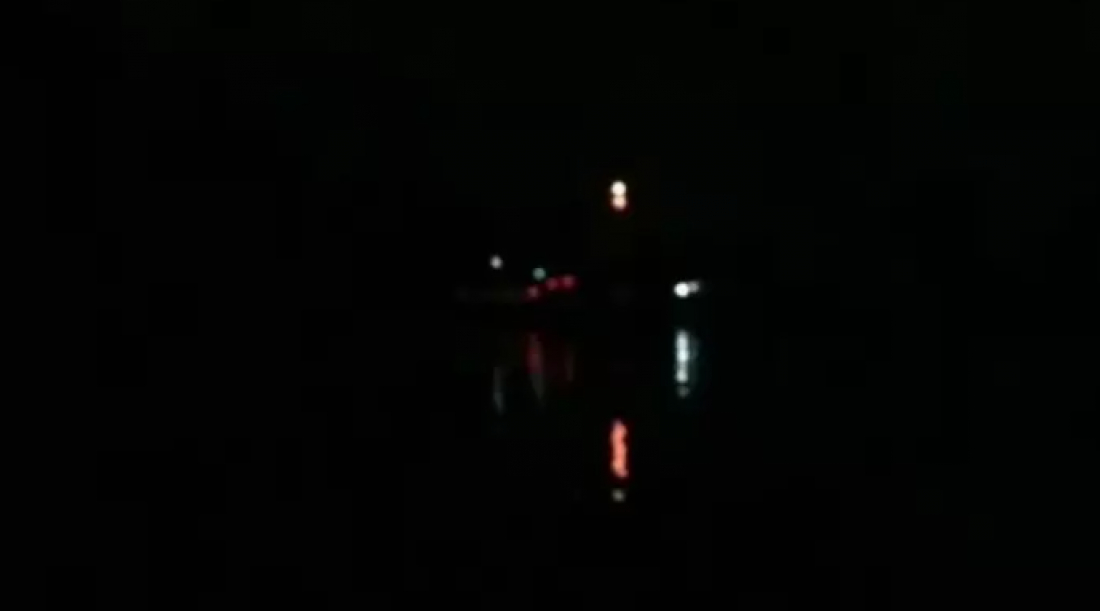 Bombeiros resgatam embarcação à deriva com 100 pessoas em Araranguá