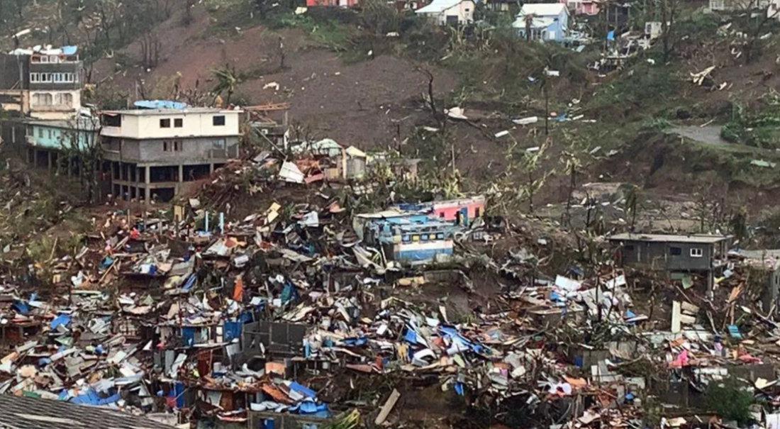 (Vídeo) Catástrofe no Índico: ciclone arrasa ilha e mortos podem ser centenas