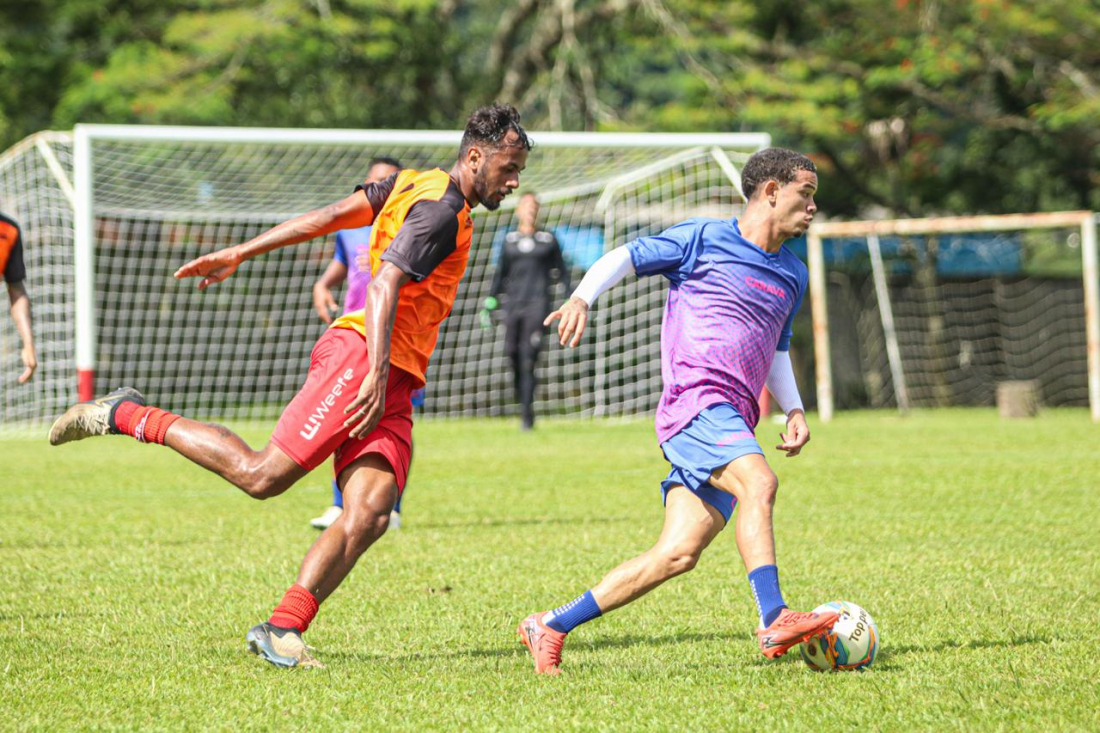 Hercílio Luz é superado pelo Caravaggio em primeiro jogo-treino da temporada