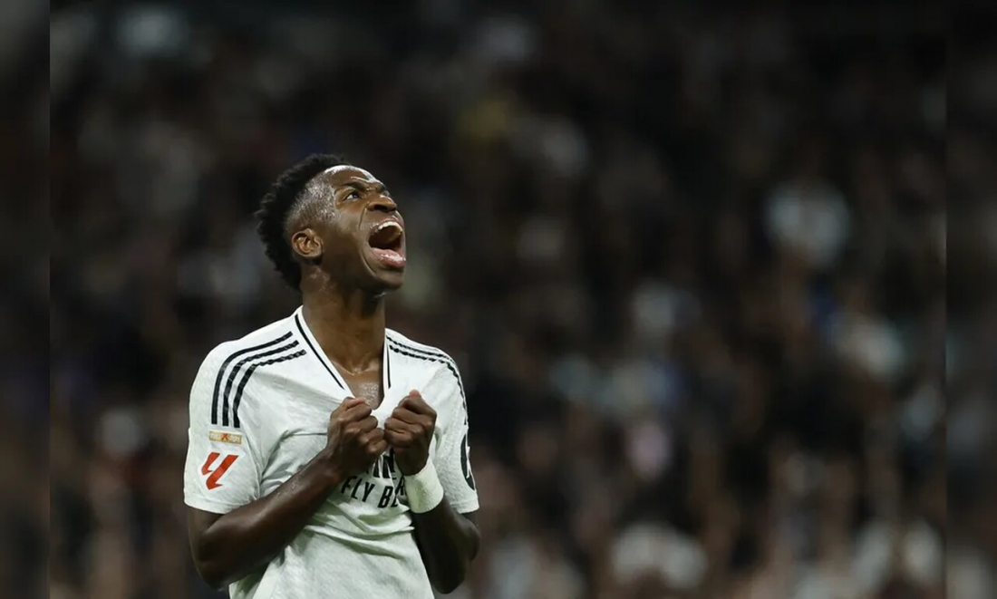 Vini Jr. é eleito melhor jogador do mundo pelo Fifa The Best