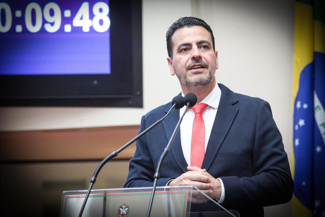 Ginásio de Esportes do CEDUP levará o nome de Alexandre Thomas Filho