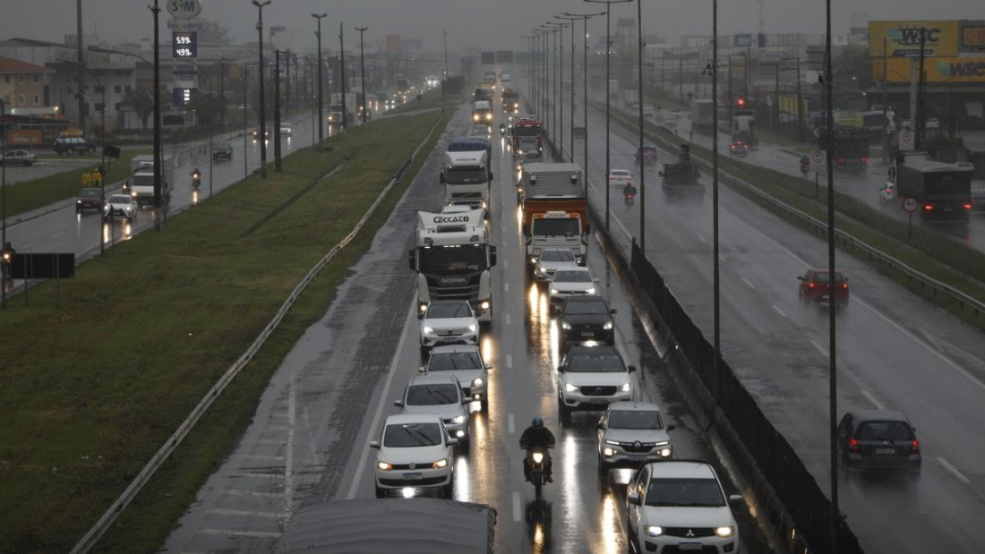 Trecho da BR-101 em SC lidera número de acidentes no Brasil