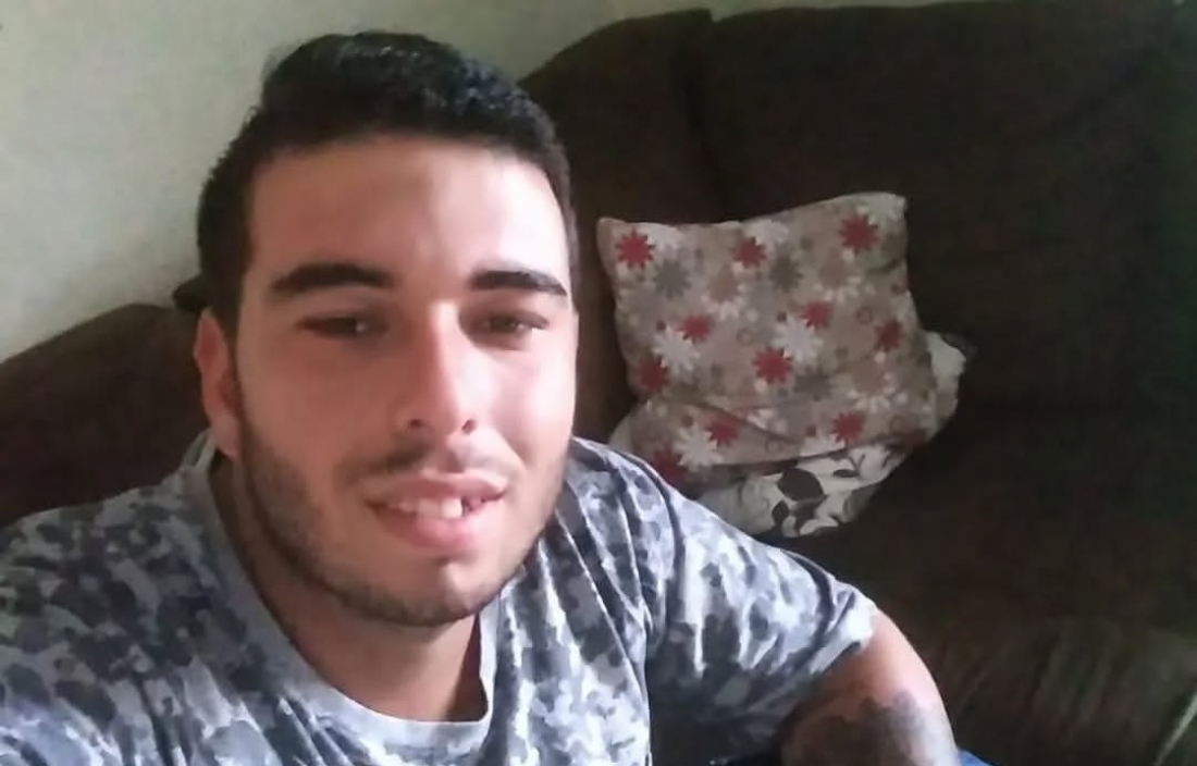 Jovem morto em acidente de moto em Laguna é sepultado nesta sexta (20)