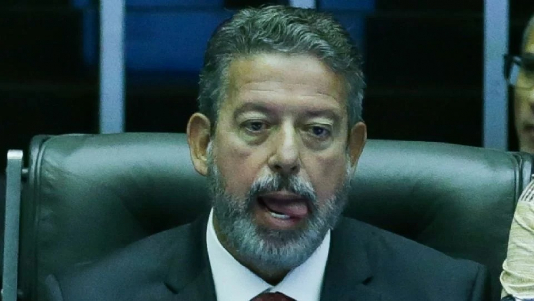 Lira não entregará atas a Dino porque elas não existem e votações não ocorreram, diz CNN