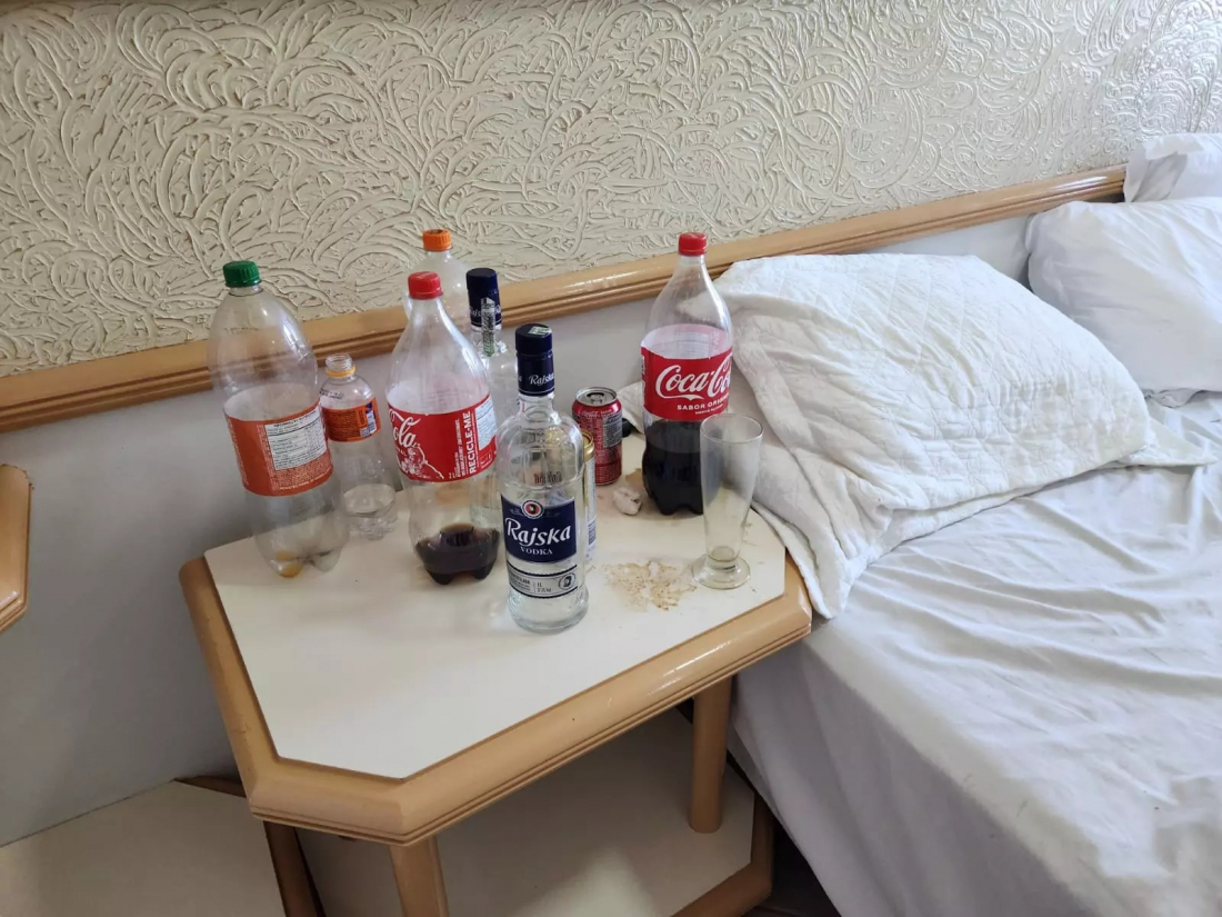 Homem é preso após companheiro cair do quinto andar de hotel em SC