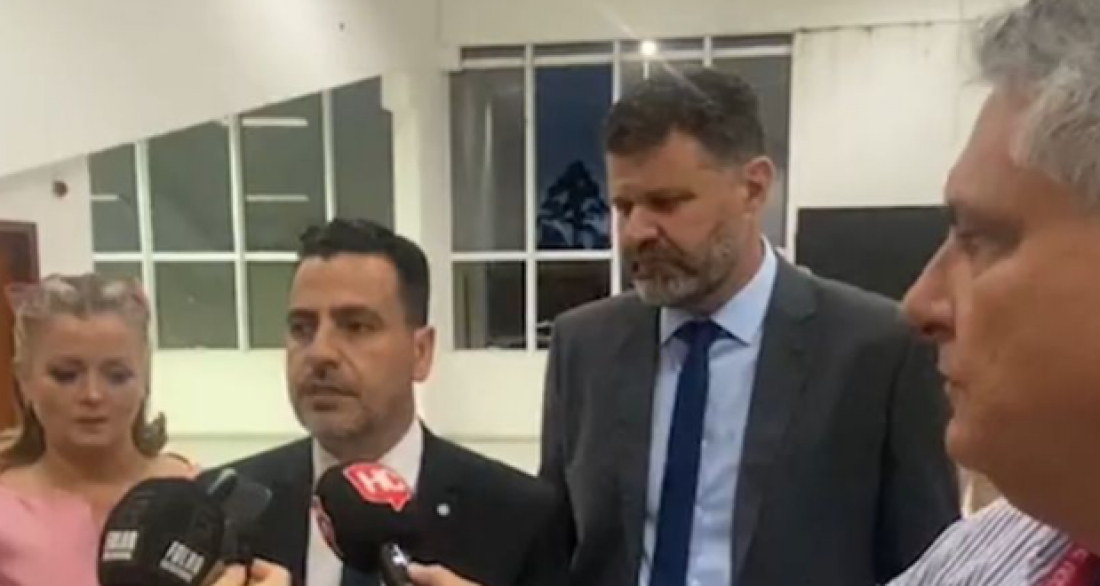 (Vídeos) Cobertura HC: confira como foi a posse de Soratto Jr. e Denis Matiola em Tubarão