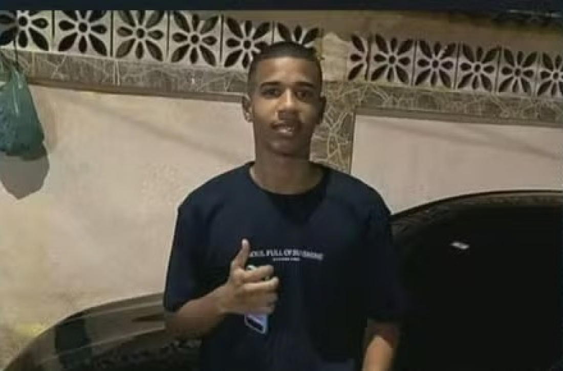 Brasil: jogador de futebol baleado na cabeça após pisar no pé de traficante tem morte cerebral