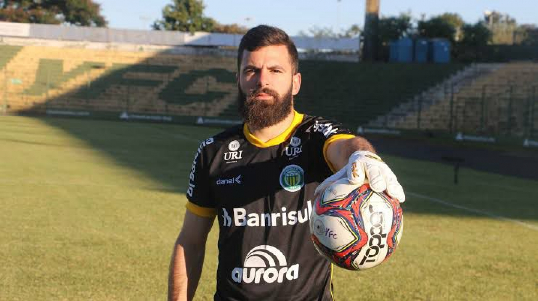Goleiro deixa o Hercílio Luz após menos de um mês