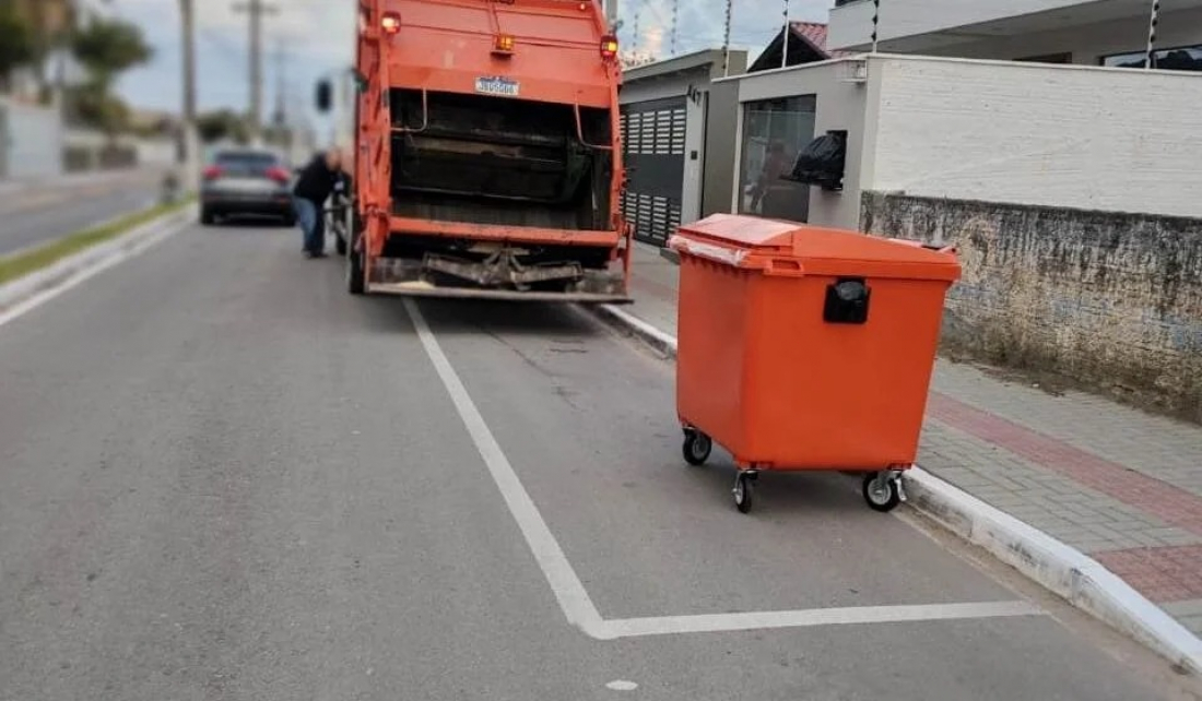 Prefeitura de Laguna notifica empresa de coleta de lixo