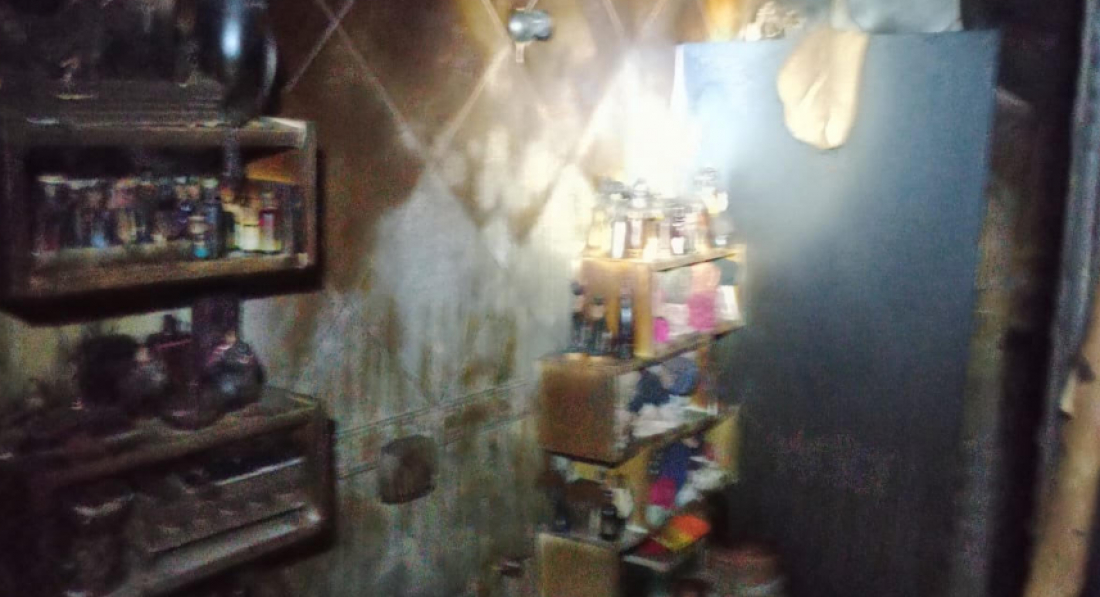 Cão morre asfixiado durante incêndio em residência em Imbituba