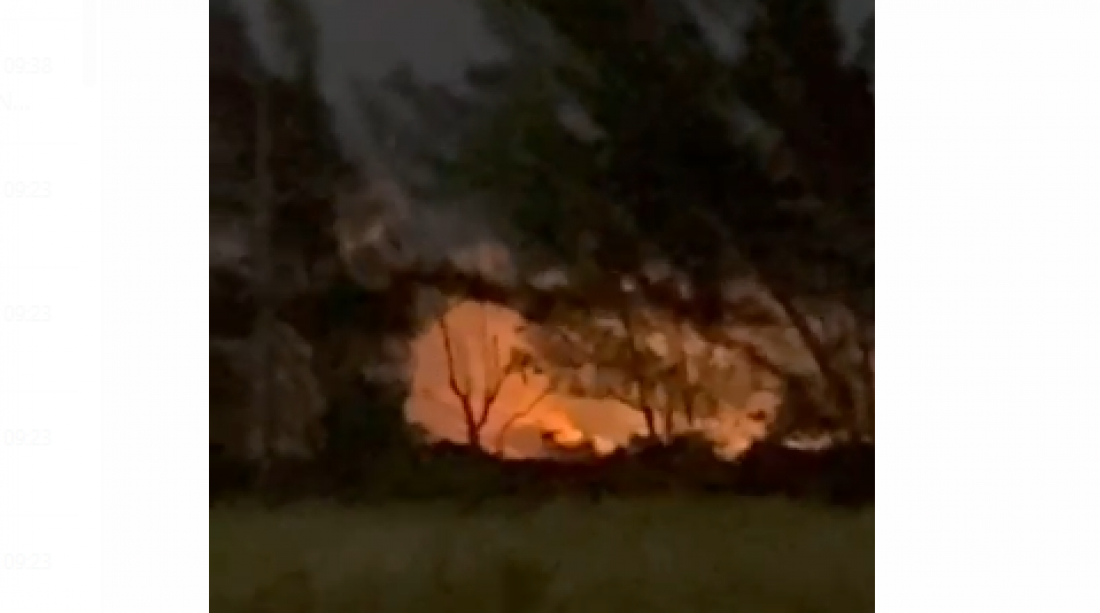 (Vídeo) Incêndio em vegetação é controlado pelo Corpo de Bombeiros em Laguna após 4h de trabalho