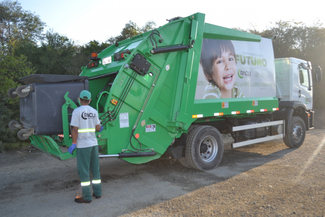 Racli Limpeza Urbana promove feirões de emprego para contratação de coletores e motoristas