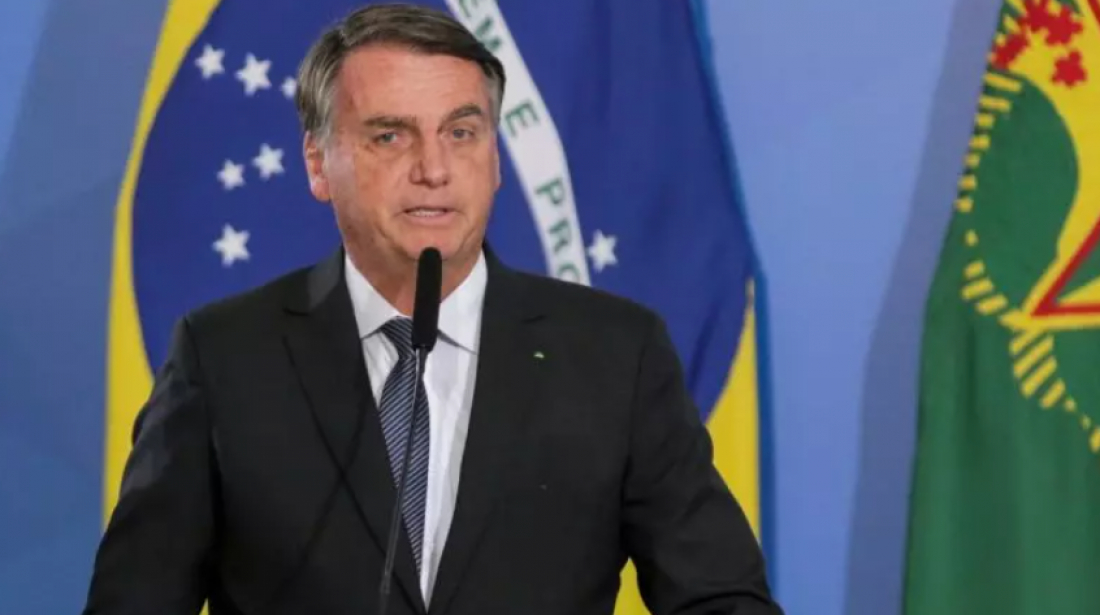 Bolsonaro comemora convite à posse de Trump e diz que representará conservadores: ‘Muito feliz’