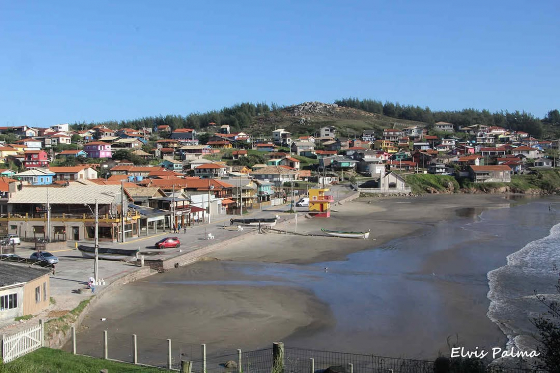 Prainha do Farol é única de Laguna imprópria para banho