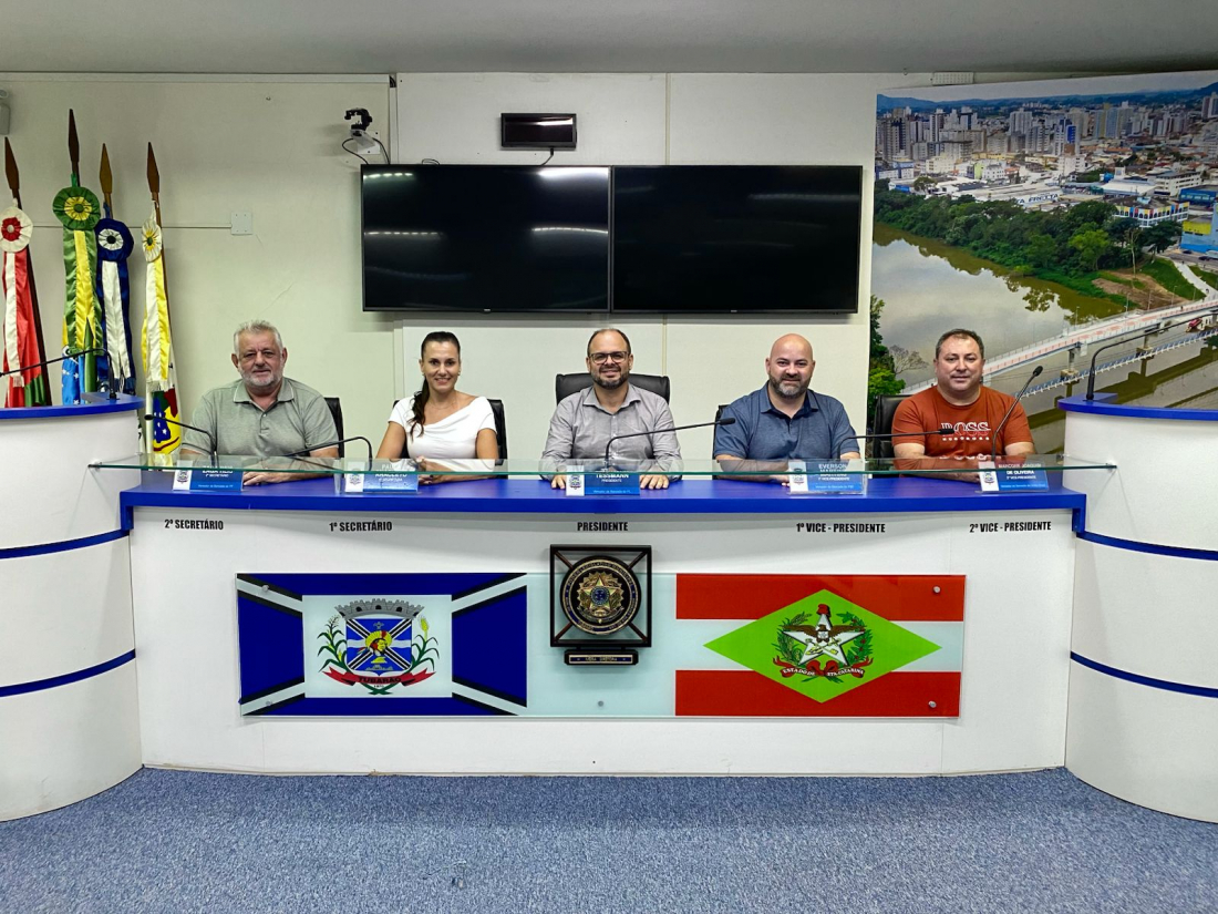 Mesa Diretora da Câmara alinha ações para gestão eficiente e transparente