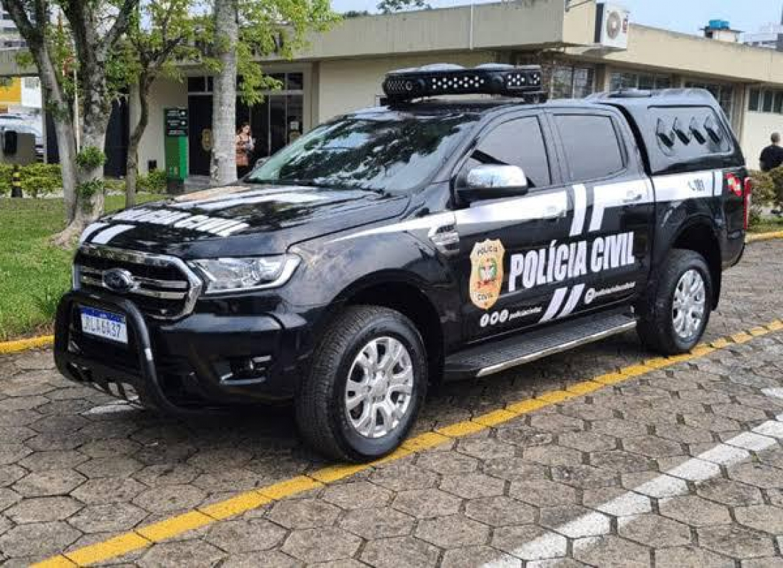 Suspeito de furtar fios de cobre e equipamentos de ar-condicionado é preso em Tubarão