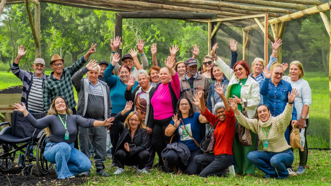 Parque Diamante realiza pré-Carnaval com baile dos idosos
