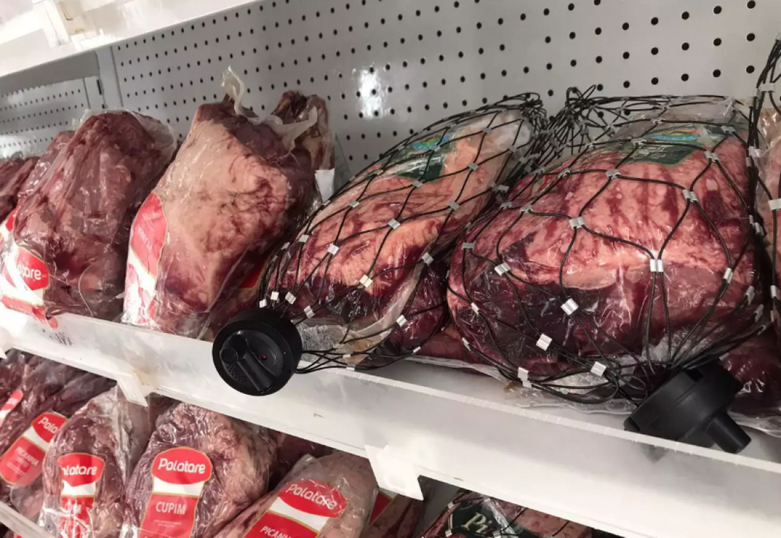 Homem é preso por furto de picanha em supermercado no Centro de Tubarão