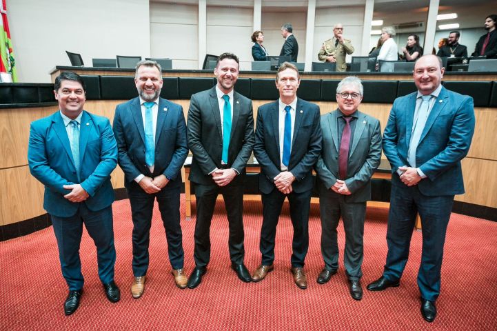 Volnei Weber assume liderança da bancada do MDB na Alesc