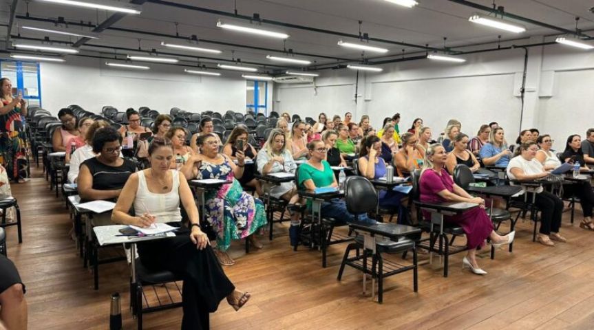 Gestores da Rede Municipal de Ensino alinham planejamento para o ano letivo de 2025
