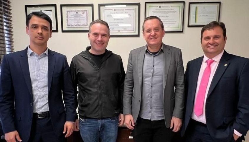 Repórter Sérgio Guimarães assume liderança do União Brasil na Alesc