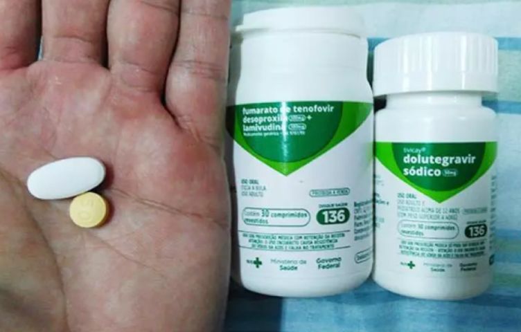 Corte de Trump em financiamento afeta tratamento do HIV em Florianópolis