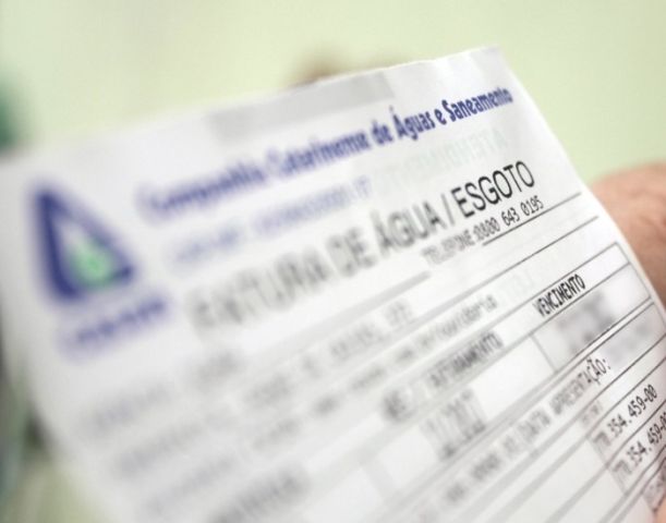 Tarifas de água e esgoto da Casan terão reajuste de 5,5% a partir de março