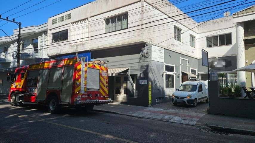 Princípio de incêndio atinge restaurante na Beira-Rio em Tubarão
