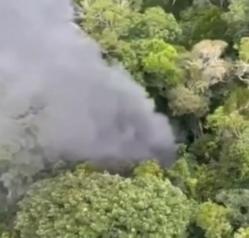 FAB derruba avião com drogas que entrou ilegalmente no Brasil