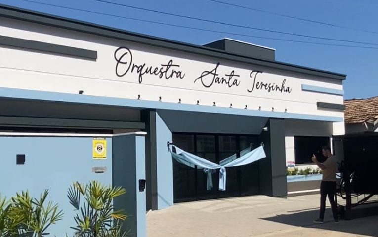 (Vídeo) Orquestra Santa Teresinha do Menino Jesus inaugura nova sede em Tubarão