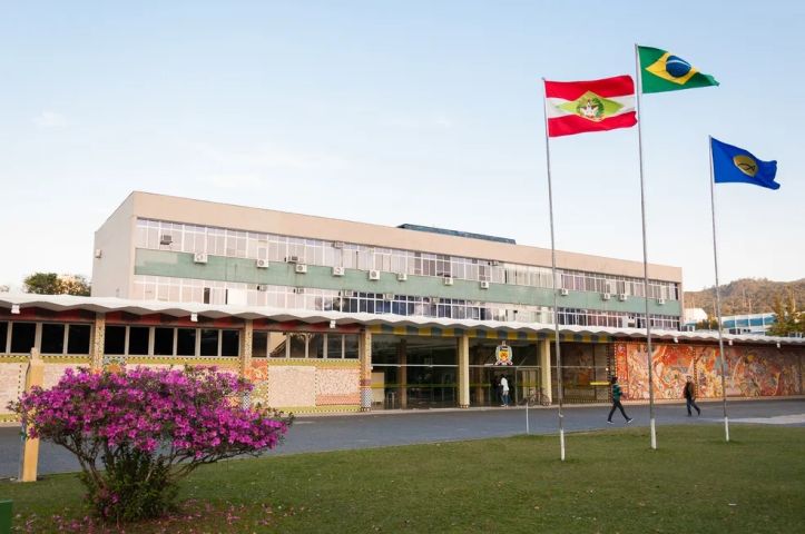 MPF pede absolvição de professores da UFSC acusados na Operação Ouvidos Moucos