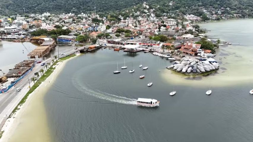 Além de cocaína, pesquisa encontra antibióticos e sedativos na Lagoa da Conceição, em Florianópolis