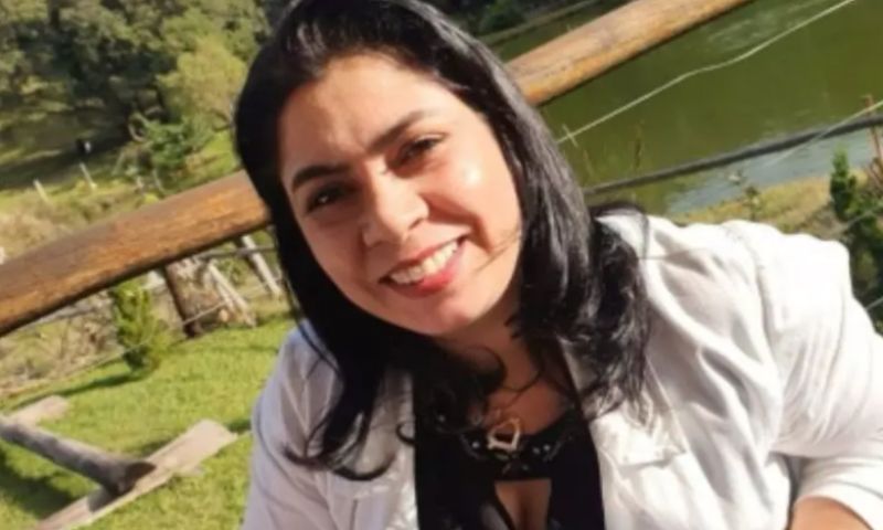 Ex é preso no Paraná após matar mulher dentro de restaurante em SC