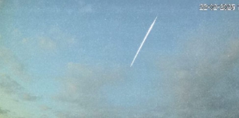 (Vídeo) Fenômeno raro: meteoro é registrado durante o dia no Rio Grande do Sul