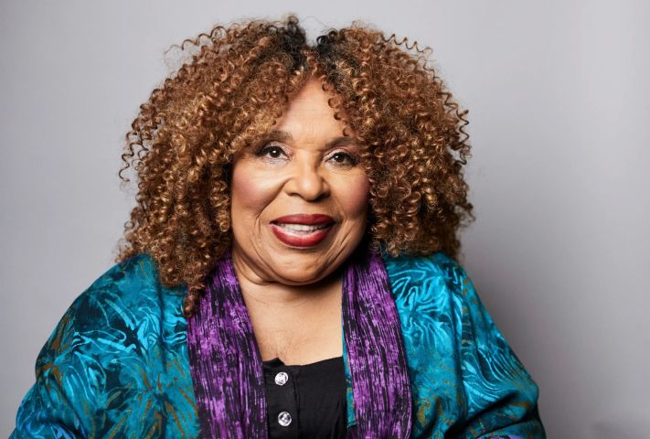 Cantora Roberta Flack morre aos 88 anos 