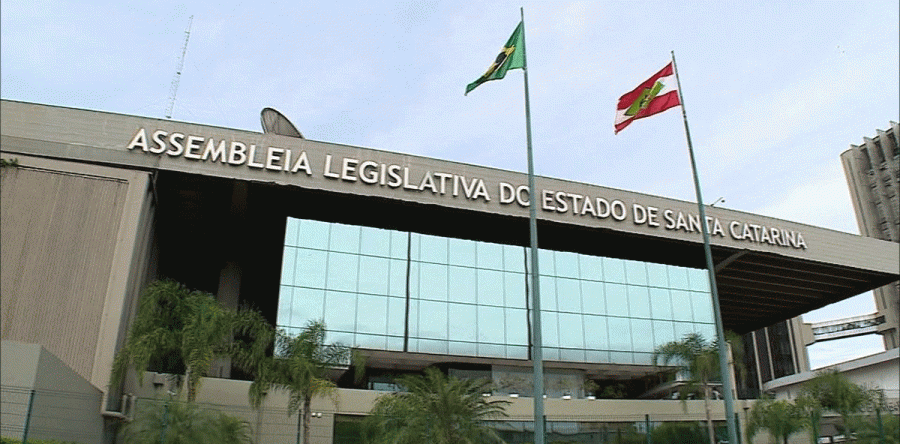 Renovação na Alesc é de 55%; 12 partidos terão cadeiras em 2019