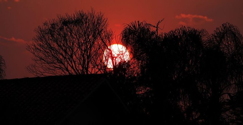 Temperaturas beirando os 40°C marcam mais um dia de verão em SC nesta quarta, 26