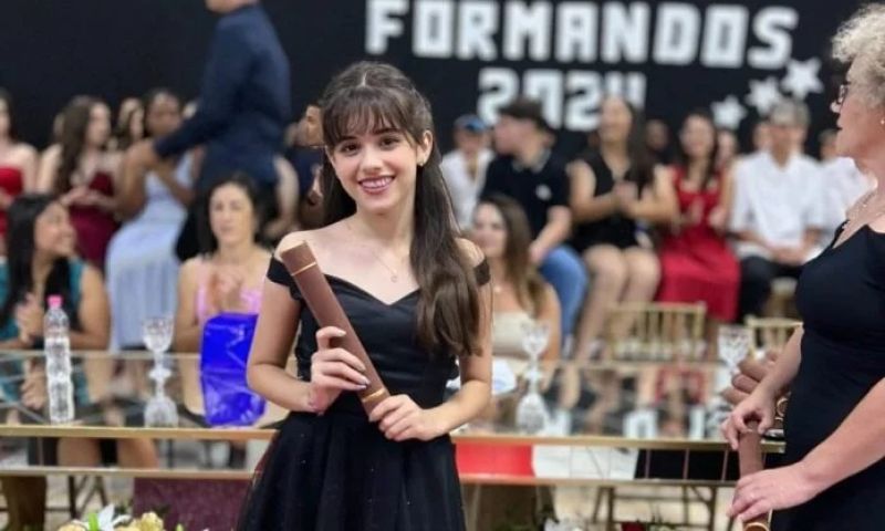 Aluna de Tubarão participa de encontro nacional dos medalhistas da OBMEP no Rio de Janeiro