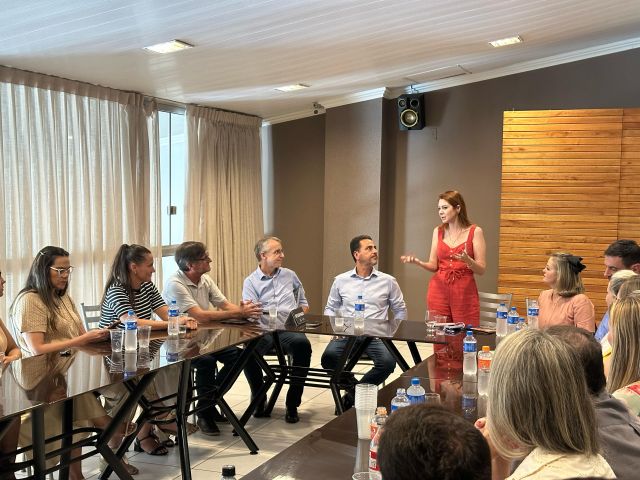 Lideranças estaduais e municipais do PL se reúnem em Tubarão para alinhar ações do partido