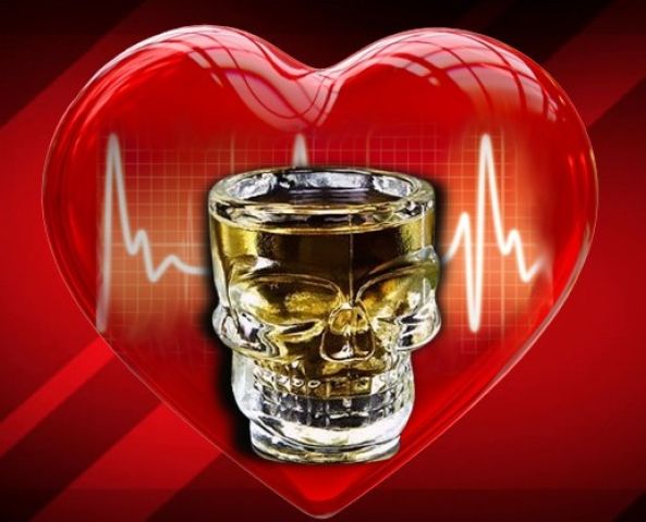 Excesso de álcool no Carnaval pode aumentar risco de doenças cardíacas, alerta cardiologista