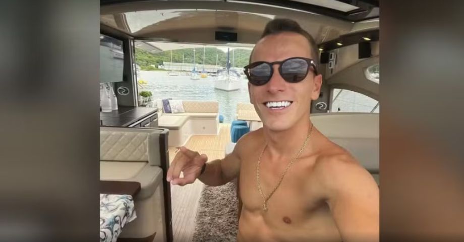 Em SC: empresário conhecido como 'Rei do Mar' morre após acidente com moto aquática 