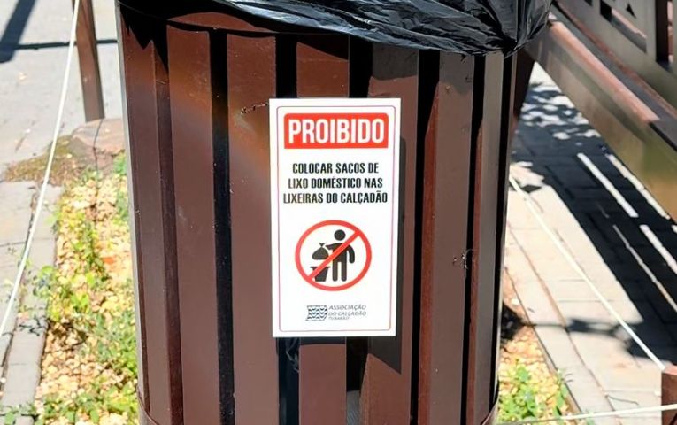 (Vídeo) Tubarão anuncia mudanças na coleta de lixo: coleta semanal no interior e nova estrutura para reciclagem