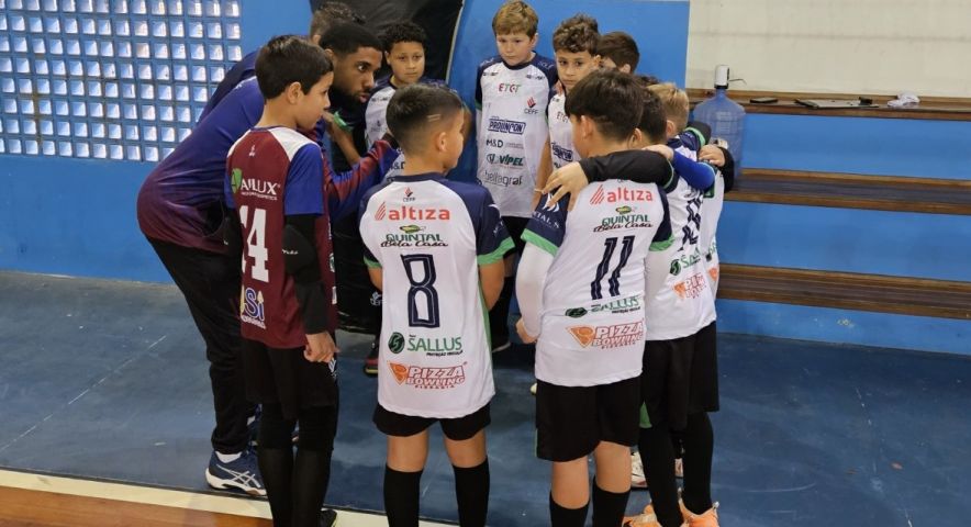 Pedras Grandes CEFF estreia amanhã no Estadual de Futsal Sub-13