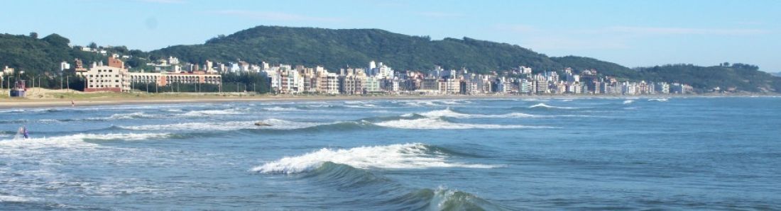 Sol, calor e temporais isolados marcam o tempo nesta sexta-feira em SC