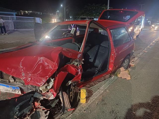 Acidente entre dois veículos é registrado na Rodovia Arno Arnaldo Napoli, em Jaguaruna