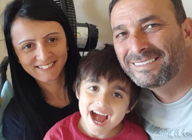 Depois de perder filho, pais vivem nova batalha: Richard, de 6 anos, tem doença rara e precisa de tratamento de R$ 20 milhões