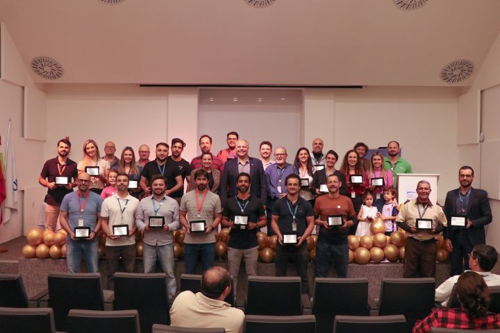 Porto de Imbituba reconhece trajetória de colaboradores com uma década de atuação