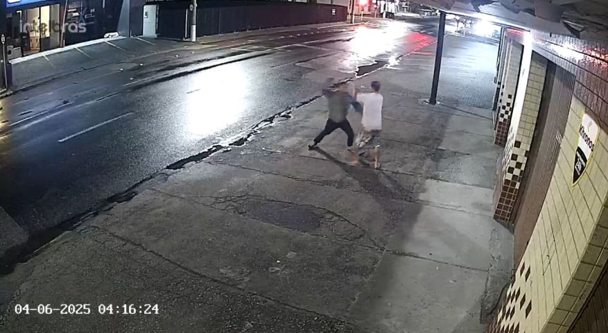 Movimentação noturna em loja de conveniência gera reclamações no Centro de Tubarão