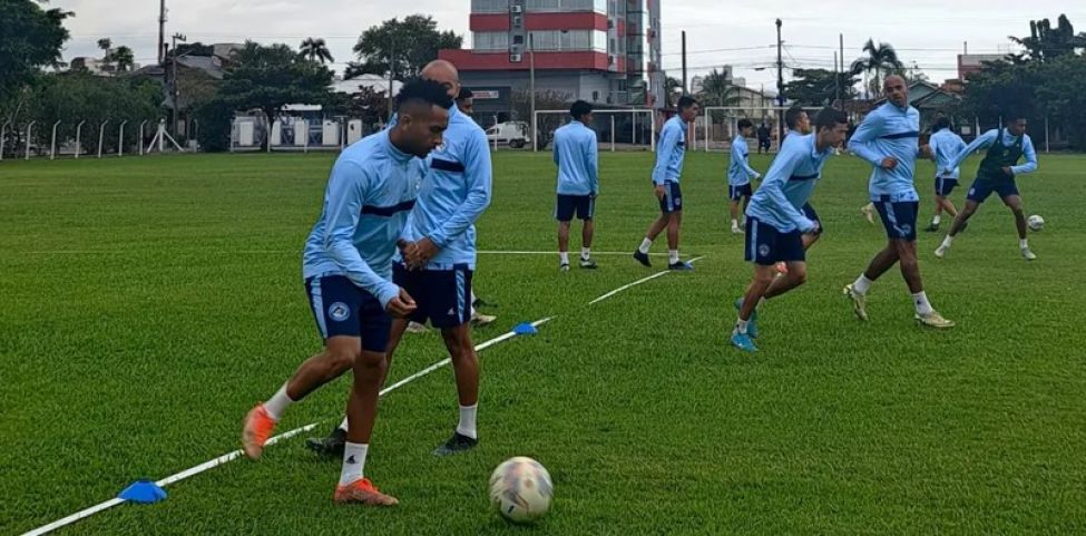 Tubarão entra em campo neste domingo, 8, pela Série B do Catarinense